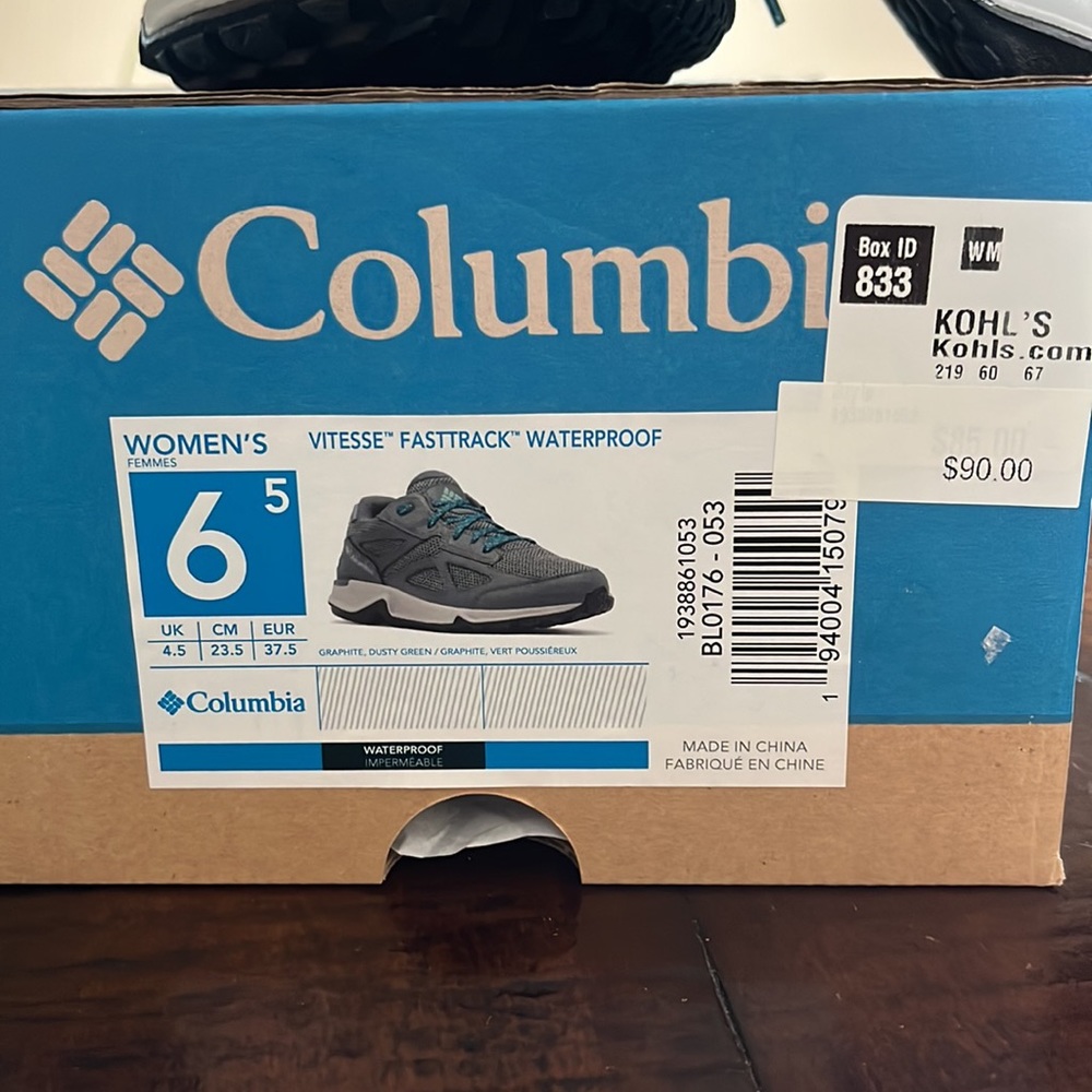 Brand New! Columbia Vitesse Fasttrack - Picture 5 of 6